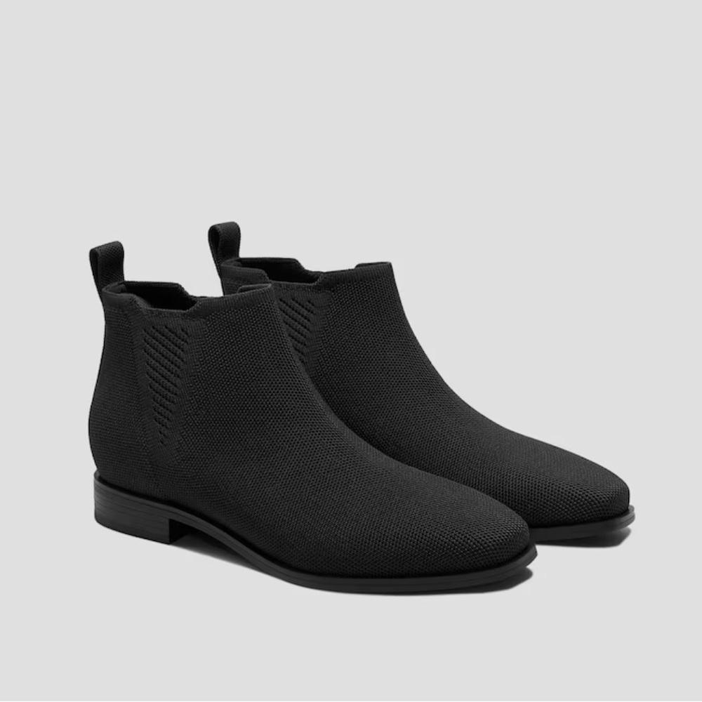 Vivaia Square-Toe Slip-On Chelsea Ryan Boots Black Size 40.5 9-9.5